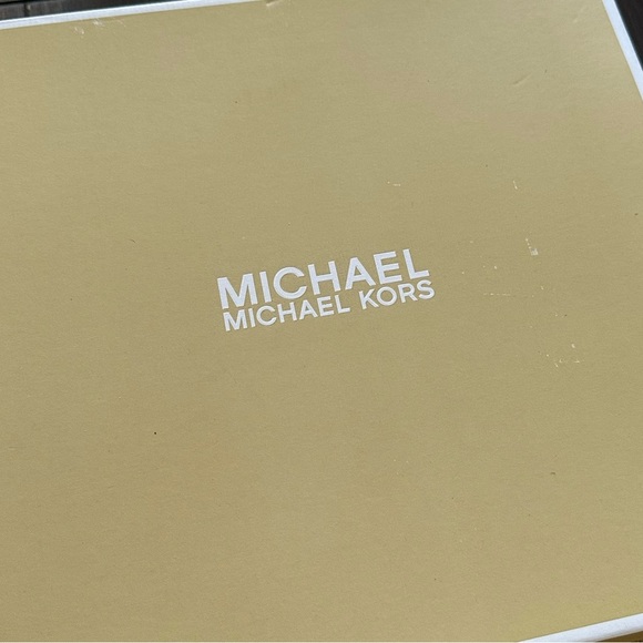 NWT Michael Kors Womens 9M Skyler Stretch-Knit Sock Sneaker Black White Booties - Picture 10 of 10